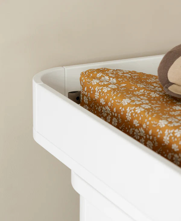 Oliver Furniture Wood puslekommode med 3 skuffer – hvid