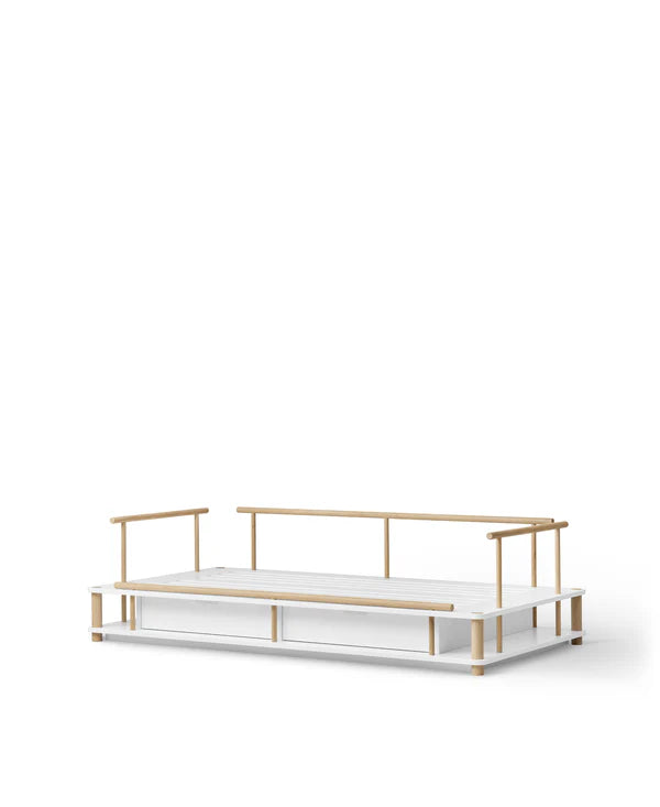 Oliver Furniture Camp sofaseng 90x180 cm – hvid/eg