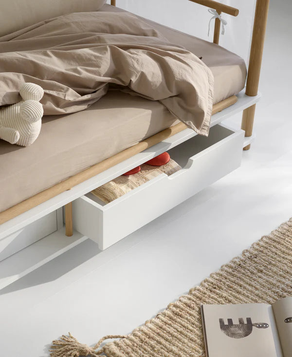 Oliver Furniture Camp sengehimmel Kyoto – hvid