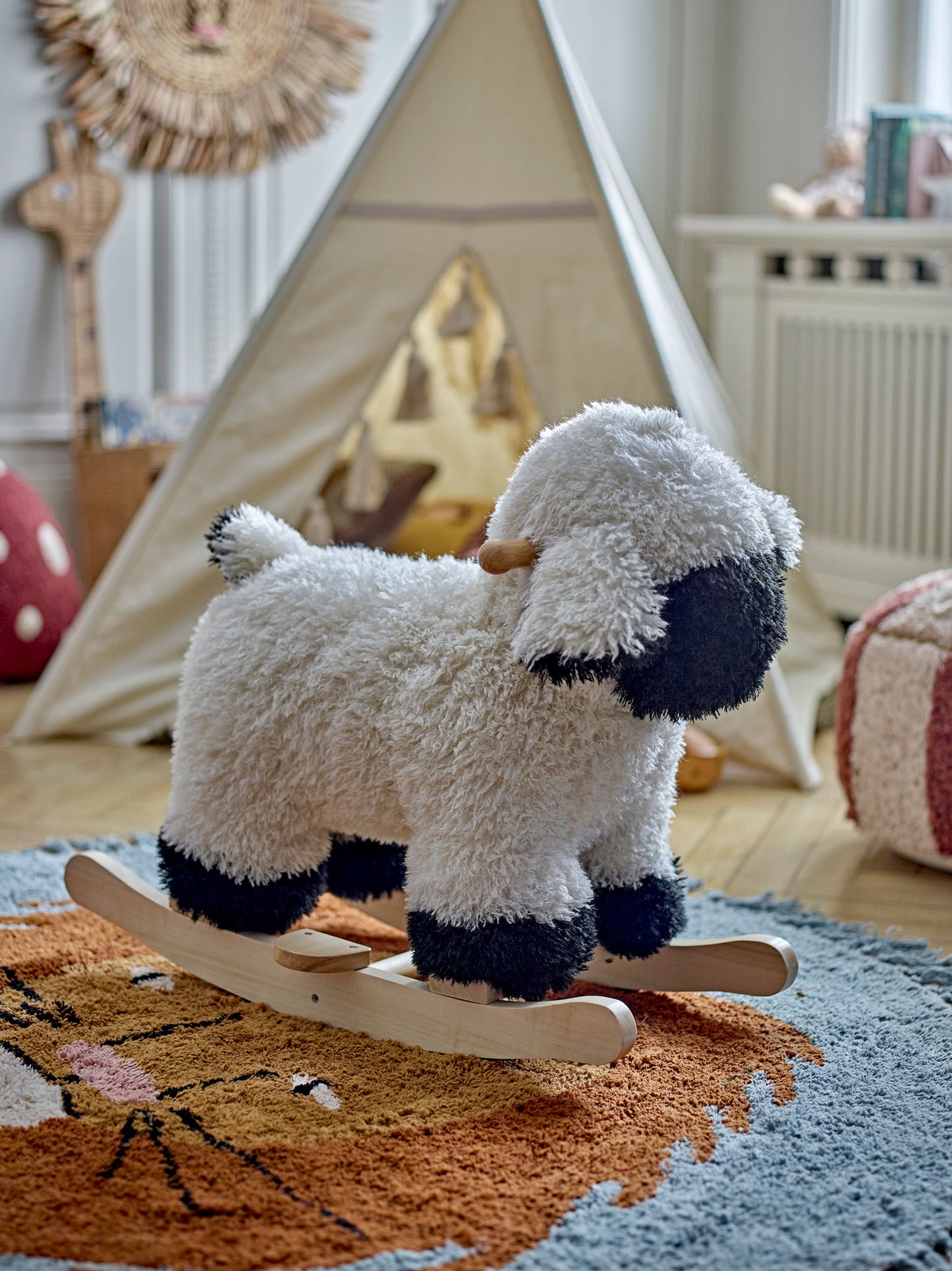 Bloomingville MINI Dolly Gyngehest – Får – Hvid