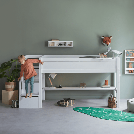 LIFETIME Kidsrooms halvhøj seng med trappe 128 cm 120x200 – hvid