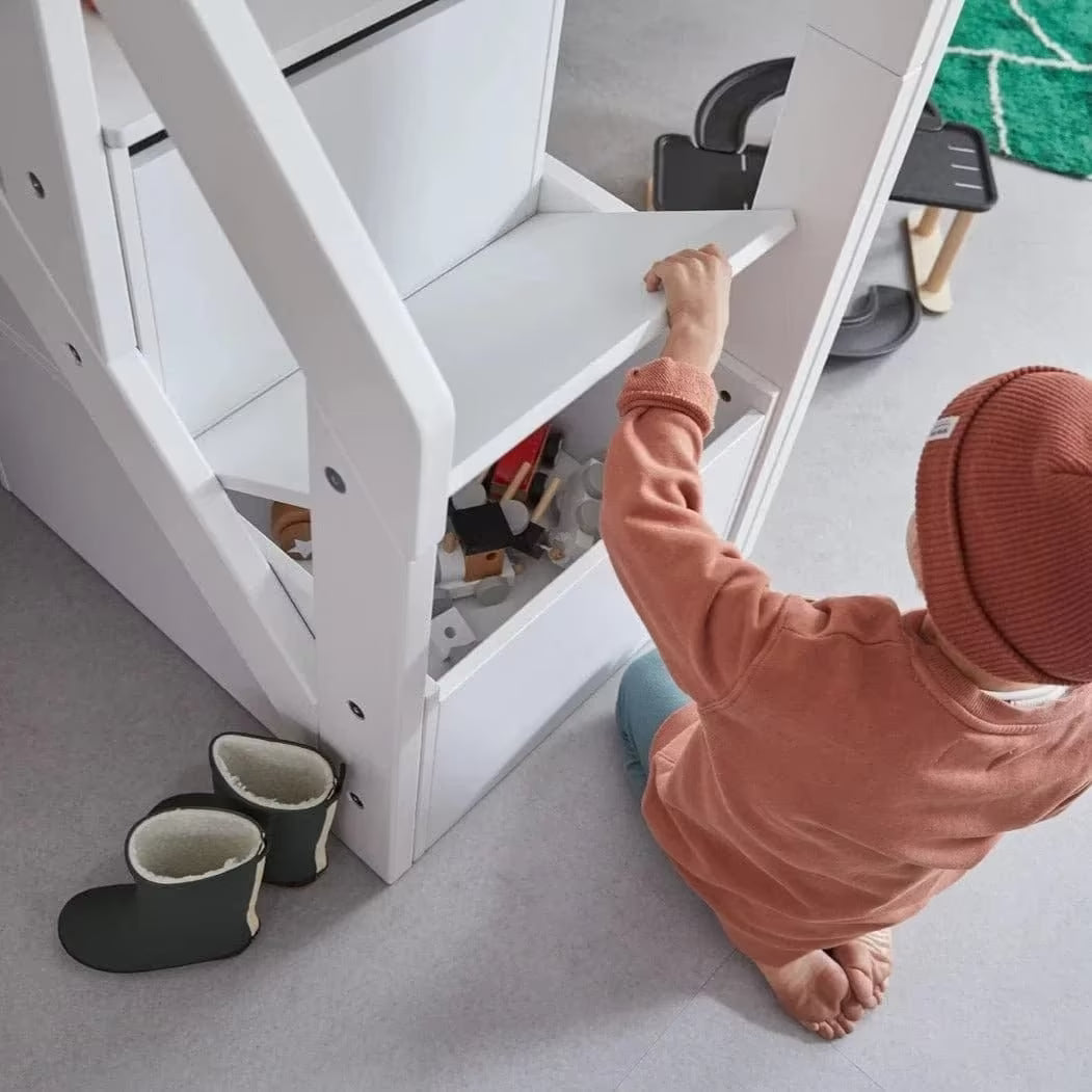 LIFETIME Kidsrooms halvhøj seng med trappe 128 cm 90x200 – hvid