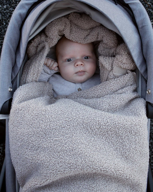 Easygrow Fnugg Teddy kørepose – sand