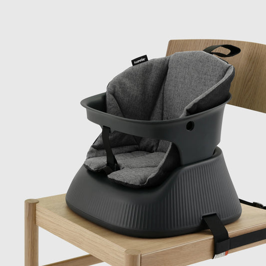Hannie transportabel højstol – Charcoal Black