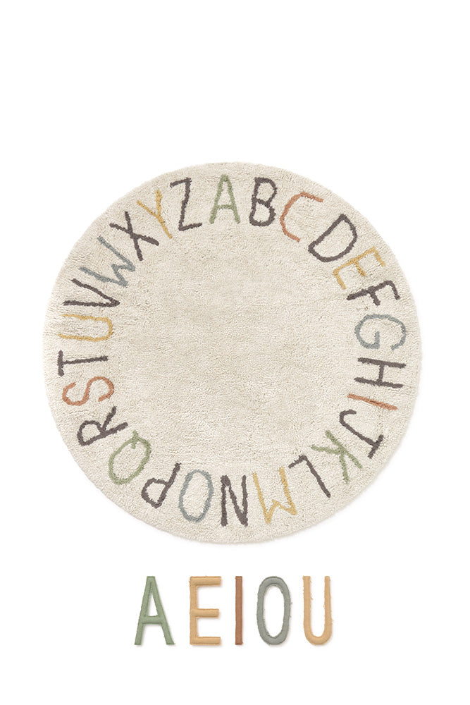 Lorena Canals vaskbart legetæppe ABC Color and Letters Ø120 cm – natur