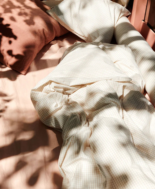 Dear April Juno junior sengetøj – Mini Check 100x140 / 40x45 cm