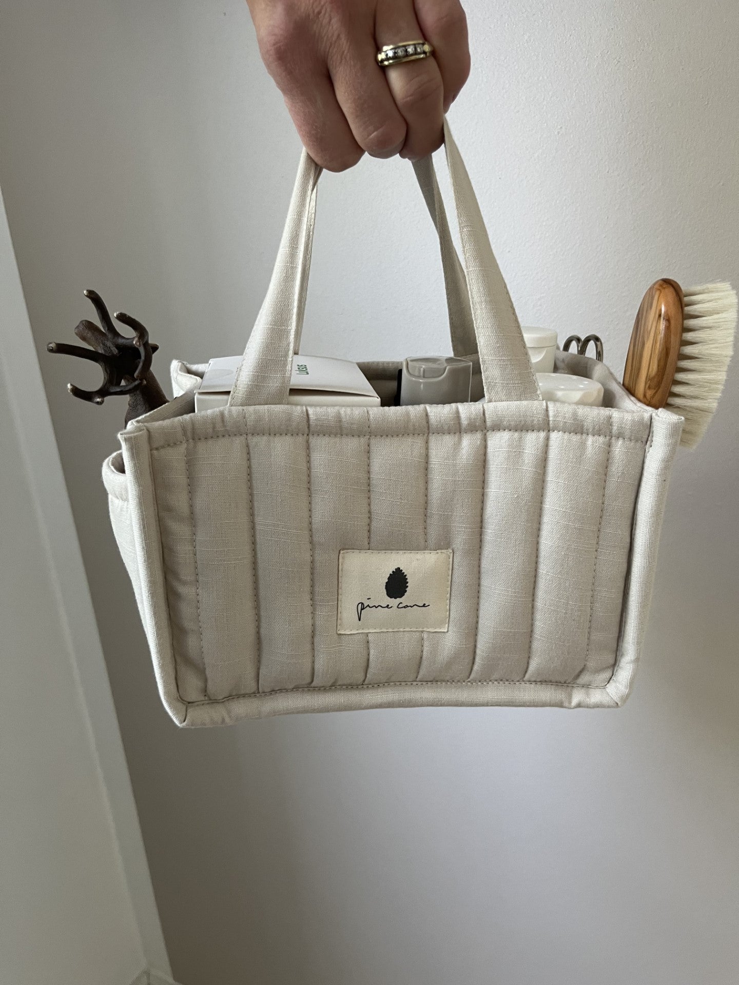 Pine Cone Herman pusleopbevaring – Natura