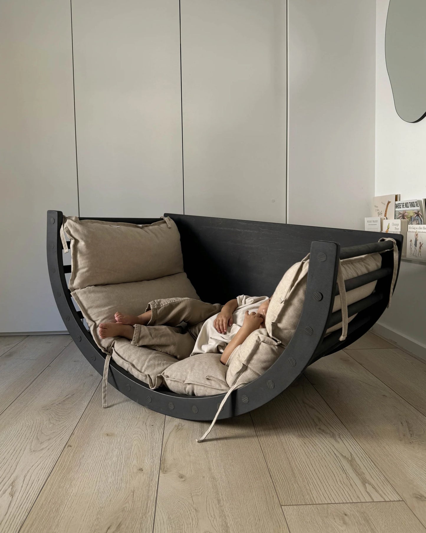 FitWood LUOTO II klatrebue / bord – sortbejdset