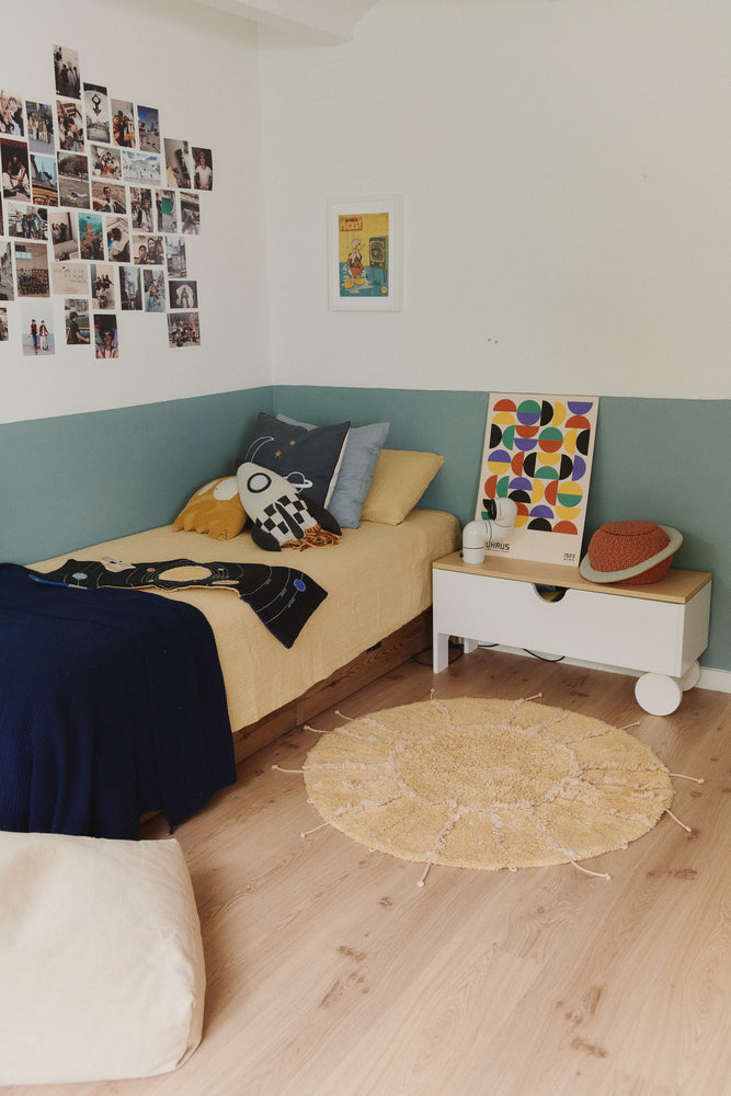 Lorena Canals vaskbart bomuldsgulvtæppe Solar Multishape Ø100 cm – honey