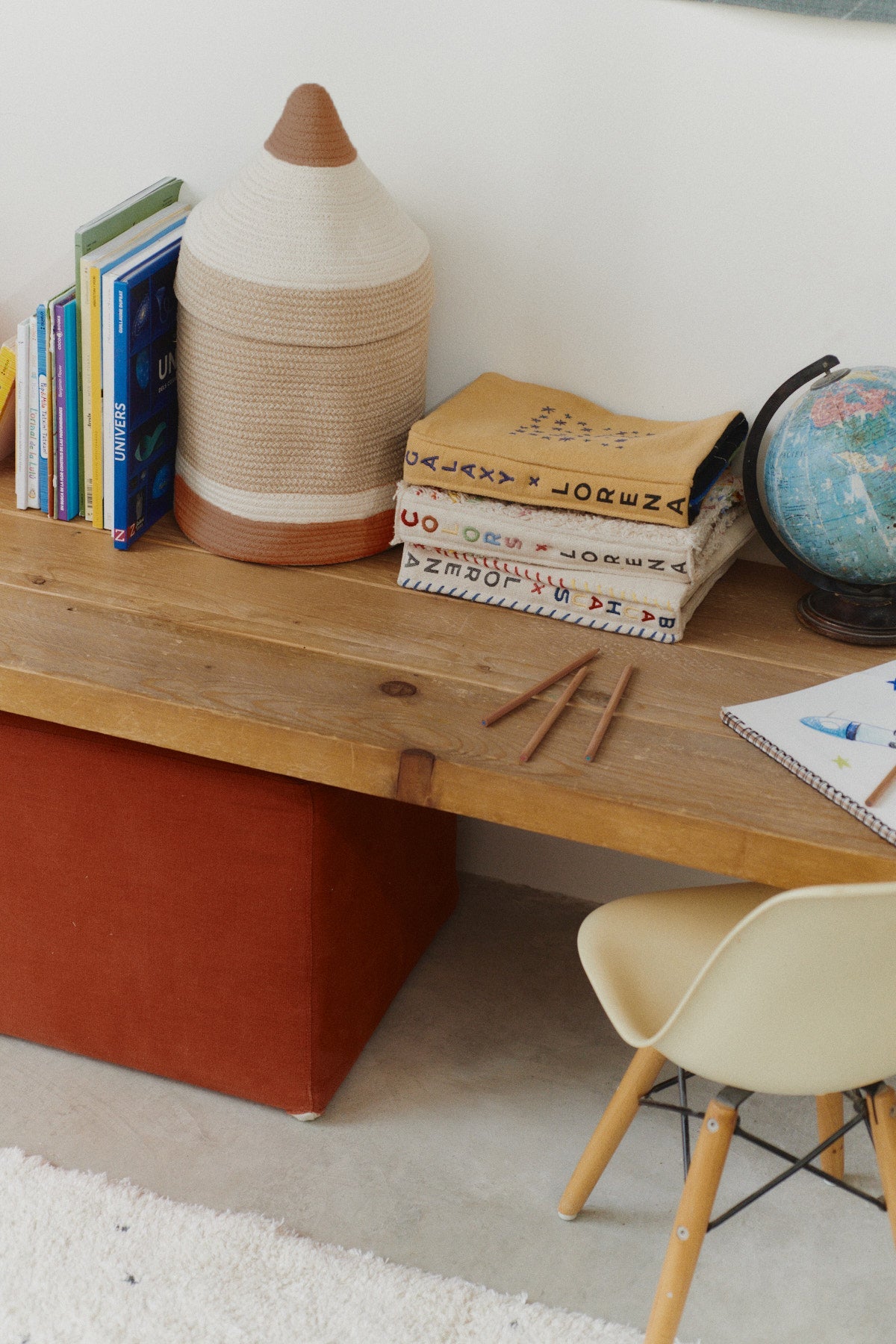 Lorena Canals opbevaringskurv – Pencil Toffee