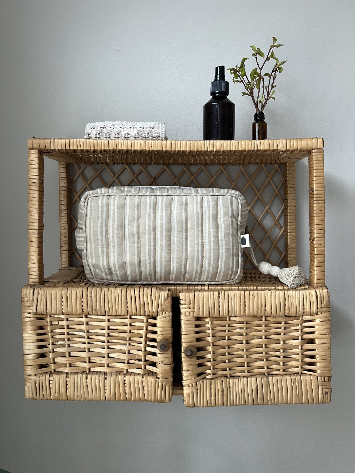 Pine Cone Lulu toilettaske – Beige Stripe