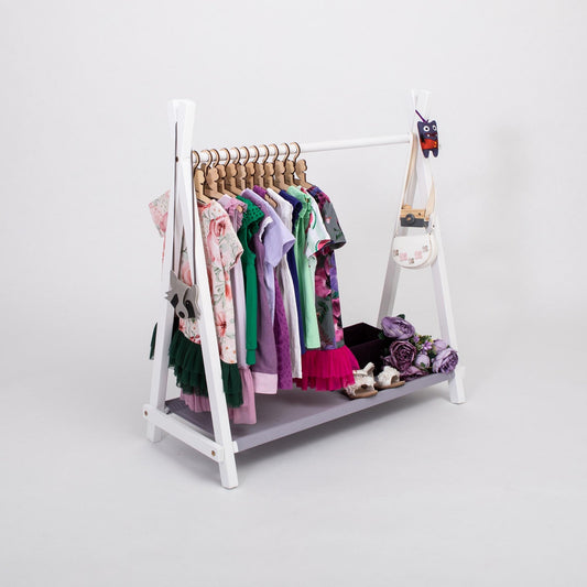 Sweet Home From Wood tøjstativ til børn i tipi-design med stofhylde – hvid og grå