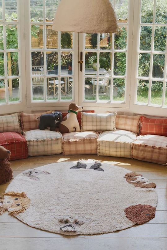 Lorena Canals håndvævet puf – Rose