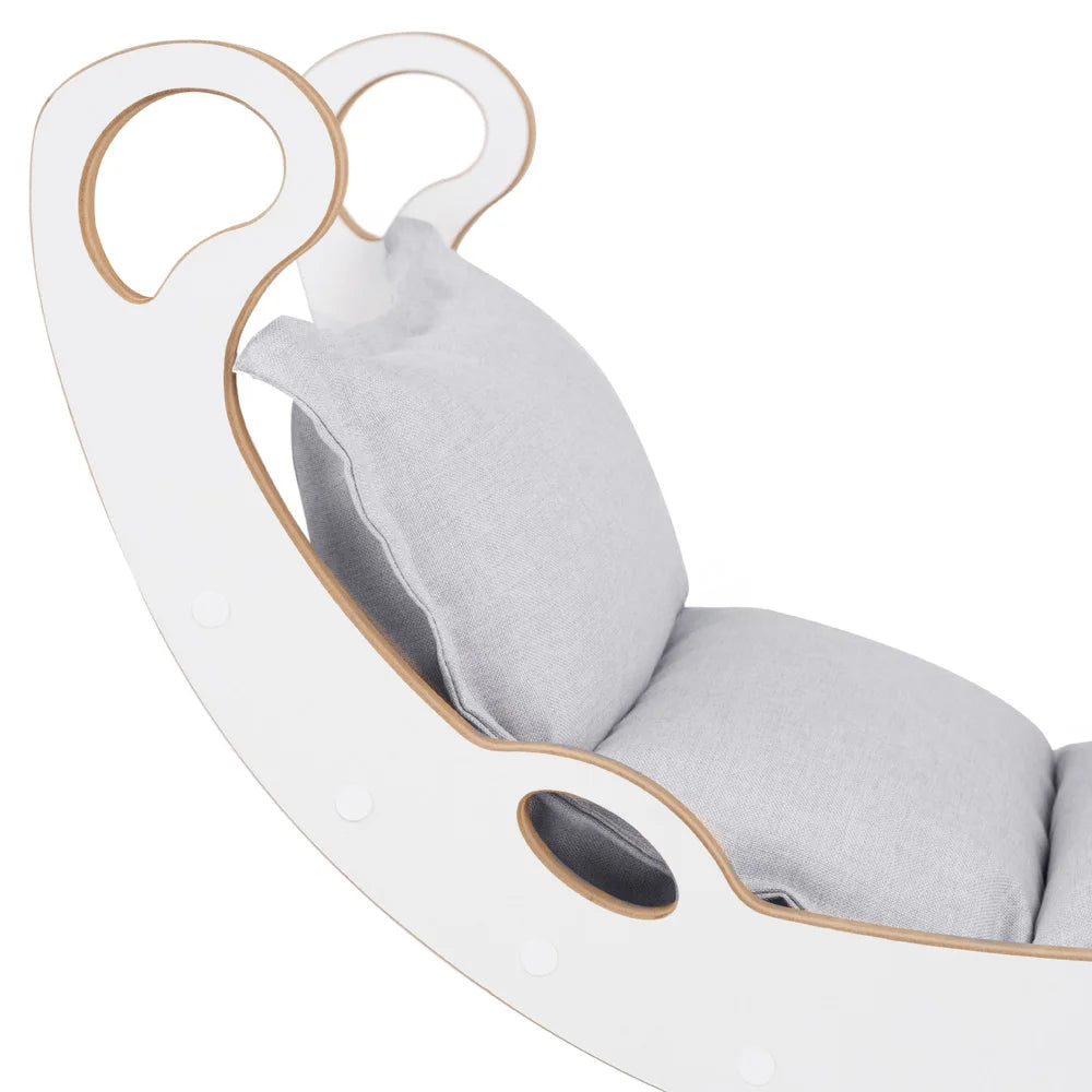 Plush Nest klatrebue XS Mini Rocker 2-i-1 med pude, lys grå/hvid – Wooden Play