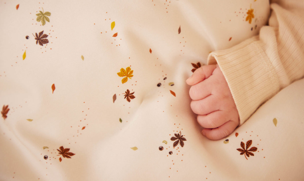 Filibabba Baby sengetøj GOTS (70x100 cm) - Chestnuts