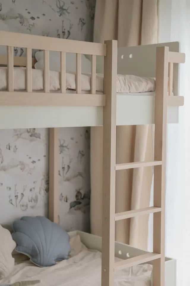 Wood Luck Design - Basic - køjeseng 90 x 200 cm – hvid og bøgetræ