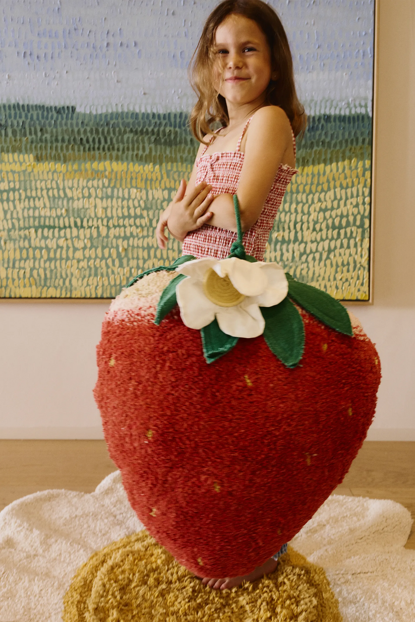 Lorena Canals Strawberry gulvpude 60 x 50 cm
