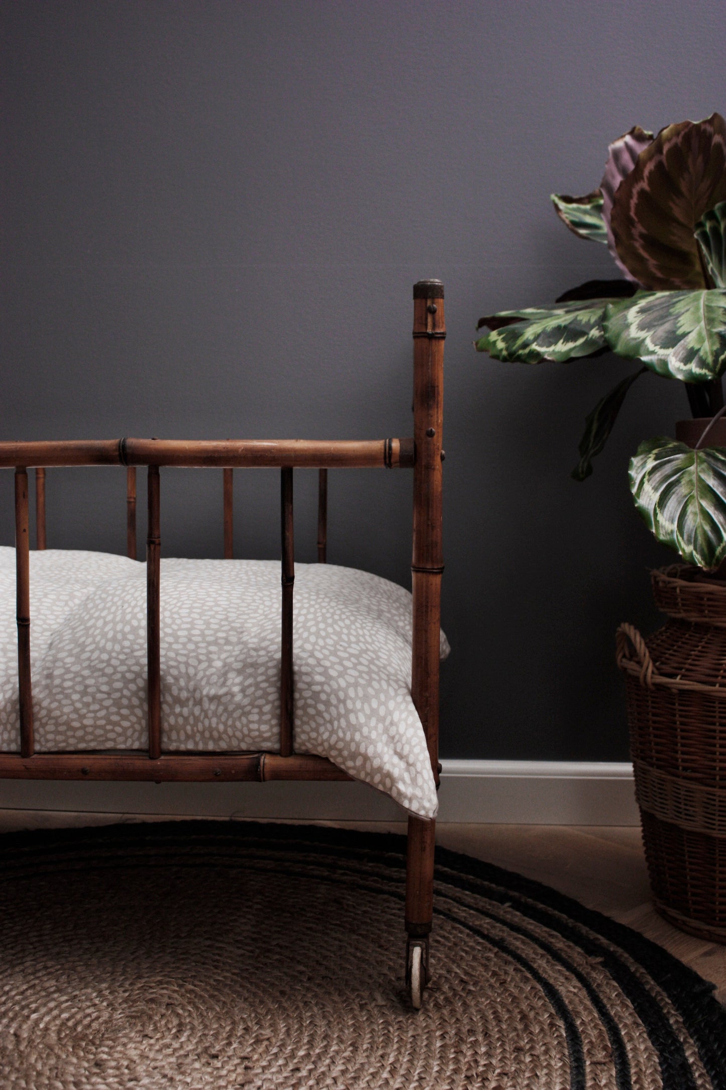 Pine Cone junior sengetøj – Herd Camel