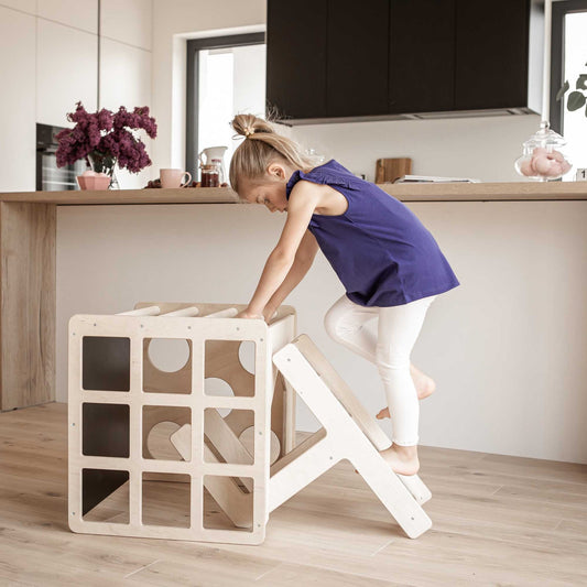 Sweet Home From Wood 2-i-1 klatrekube med stol – aktivitetskube og bord