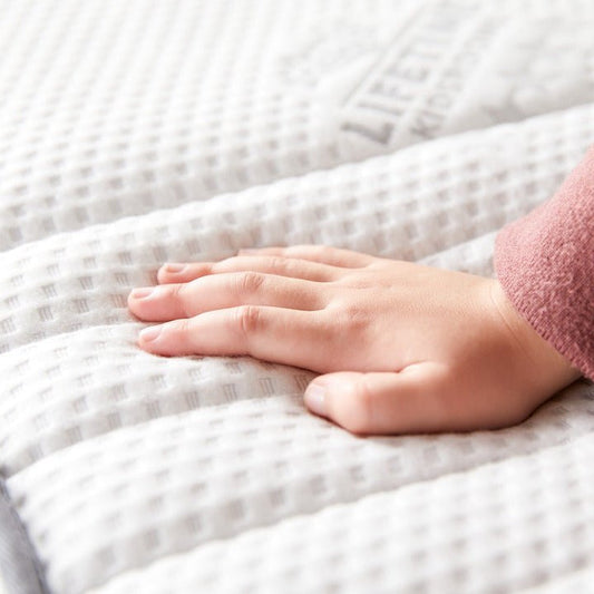 LIFETIME Kidsrooms springmadras med pocketfjedre