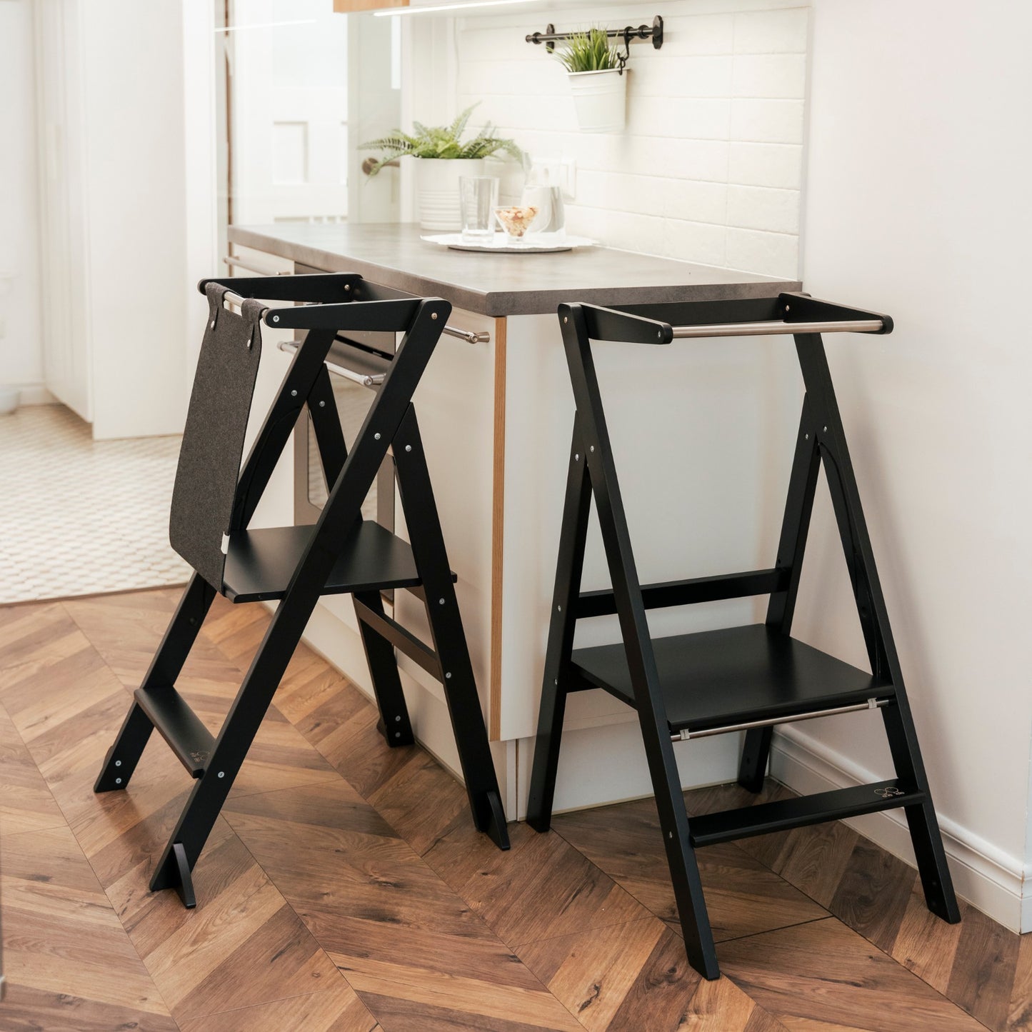 STEP'n'FOLD Foldable Helper Tower - Grey