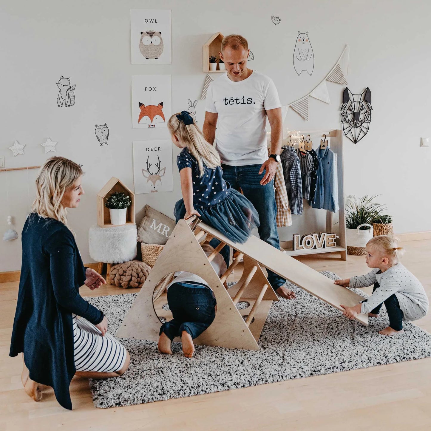 Montessori trekantet klatrestativ med rampe – 3 vinkler