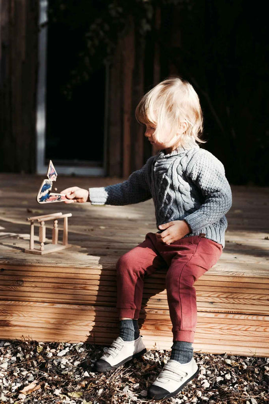Wooden Story Trælegetøj – Akrobatdreng