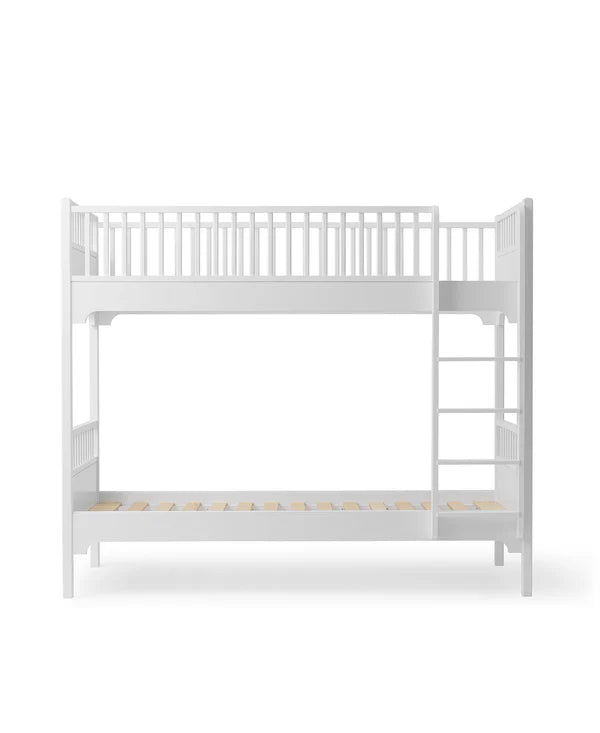 Oliver Furniture Seaside Classic køjeseng 90x200 cm med lodret stige