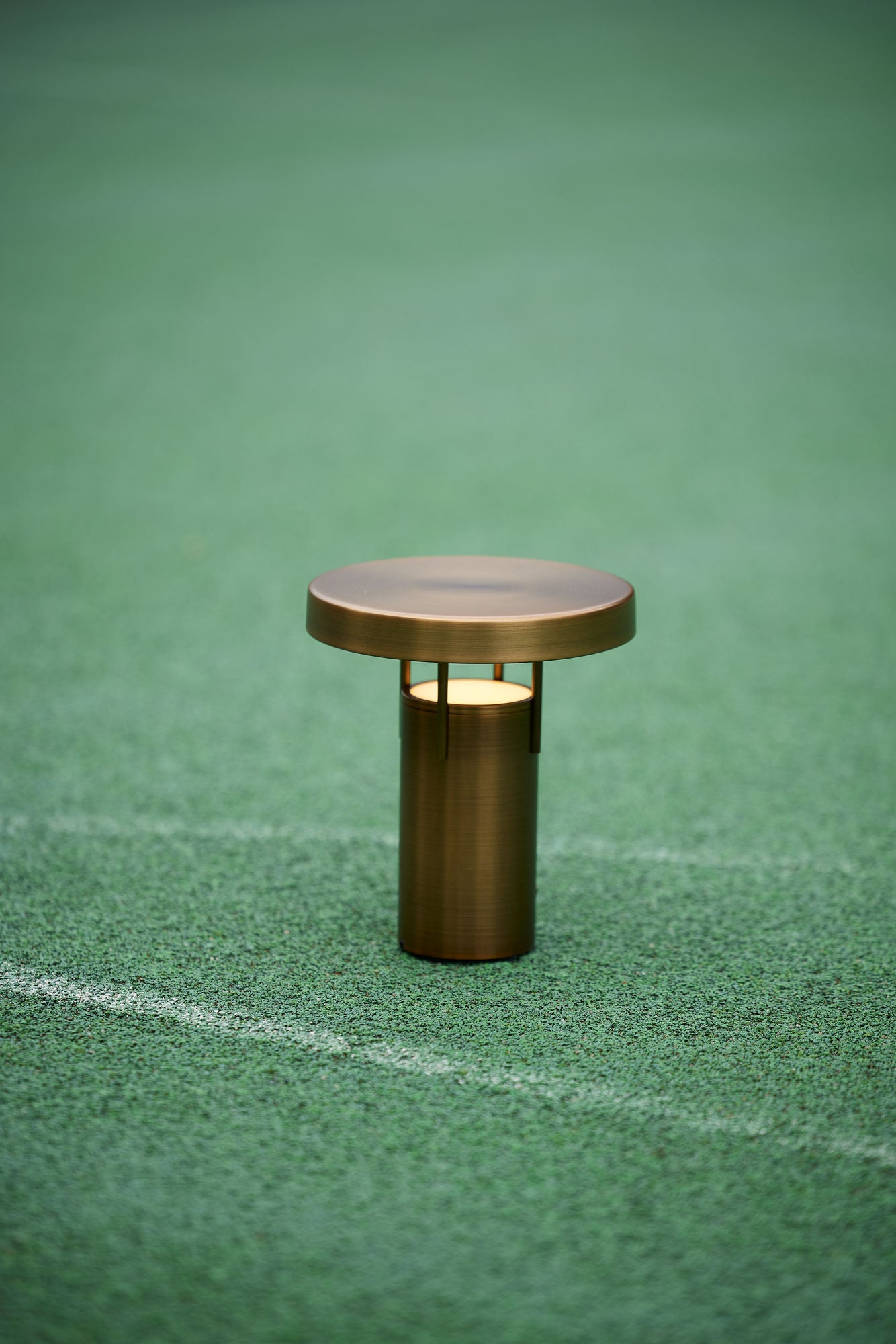 Hübsch BringMe Mini transportabel lampe – bruneret messing