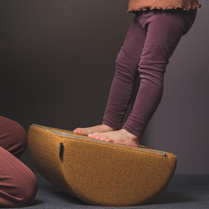 by KlipKlap KK Half Circle - Mustard