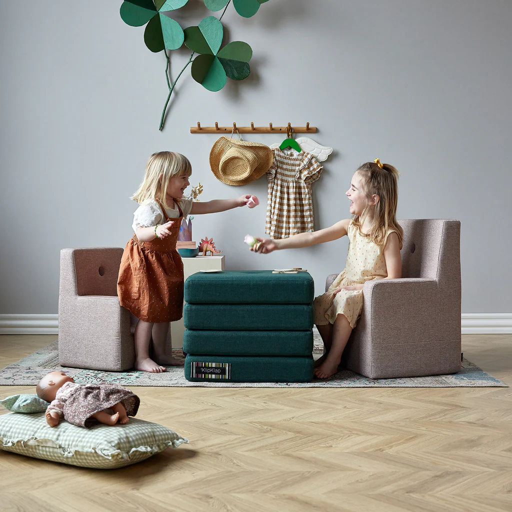 by KlipKlap KK Børnestol – Soft Rose/Rose