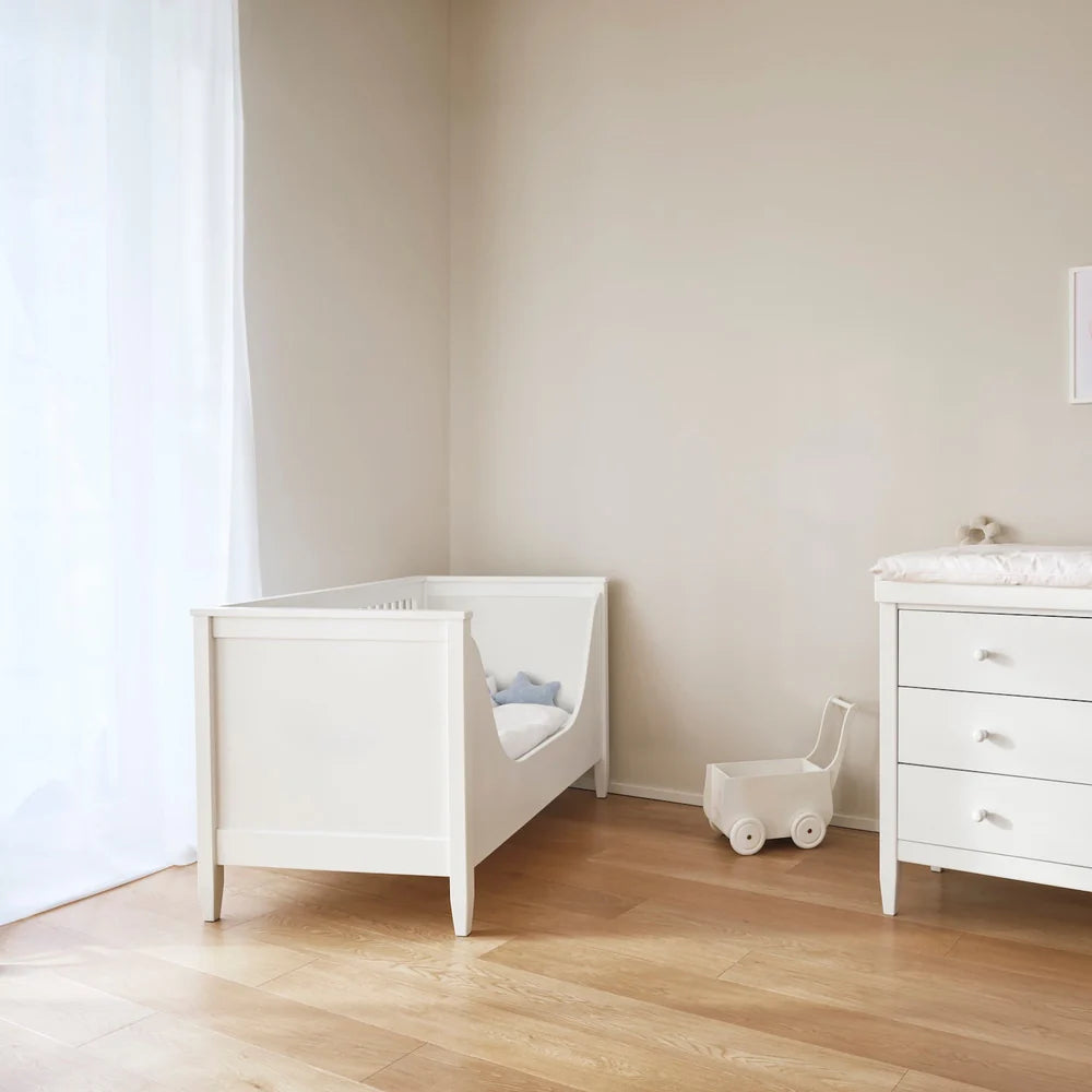 Isle of Dogs Design tremmeseng i træ 70x140 cm – hvid