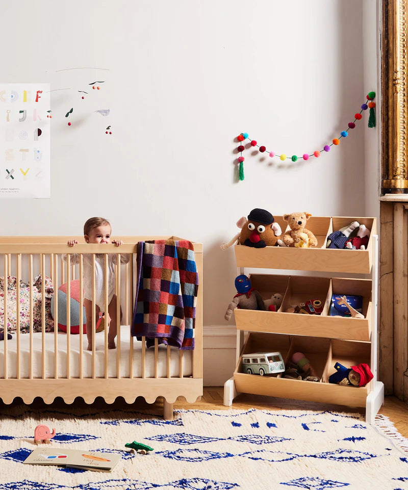 Oeuf NYC Toy Store – legetøjsopbevaring i hvid/birk
