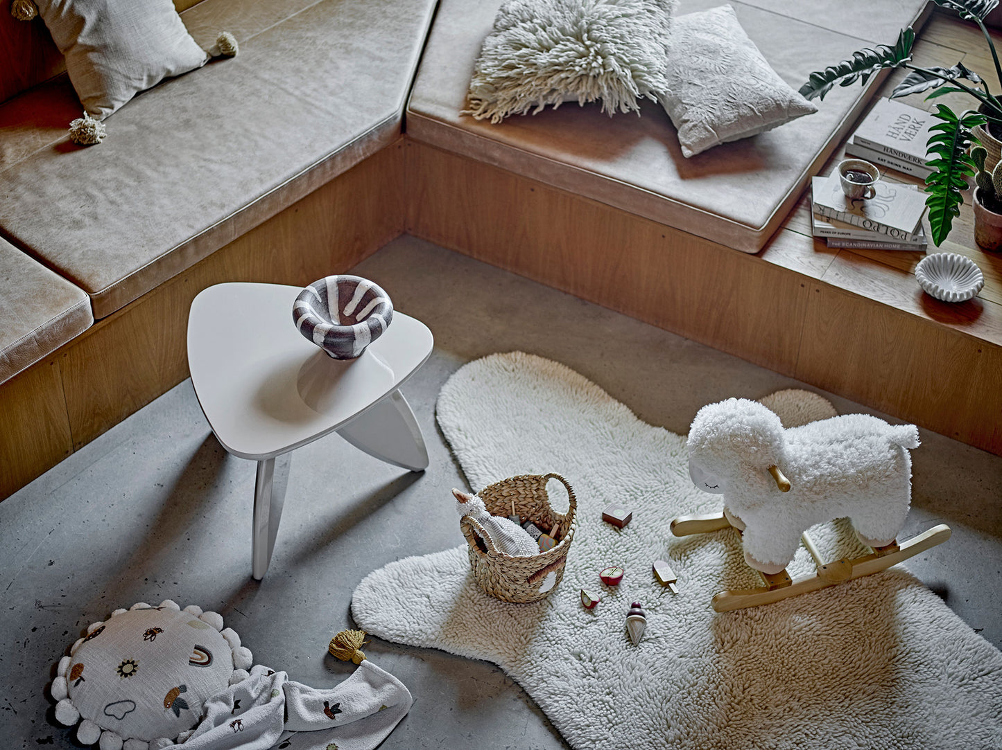 Bloomingville MINI Laasrith Gyngehest – Får – Hvid