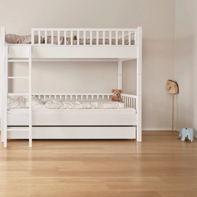 Isle of Dogs Design høj køjeseng 90x200 cm i træ – hvid