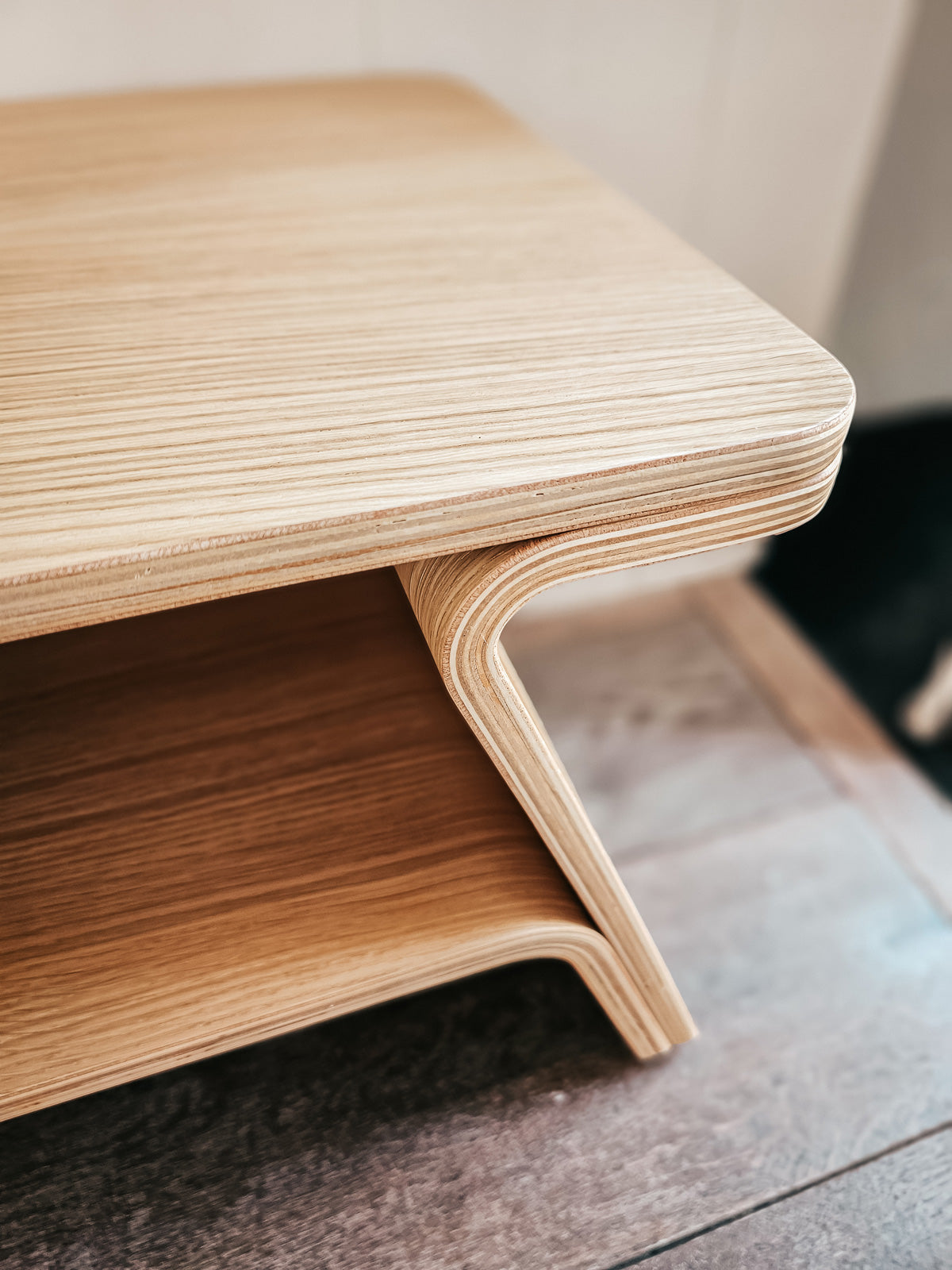 Curve Lab – Tokyo Bænk Kids – Eg