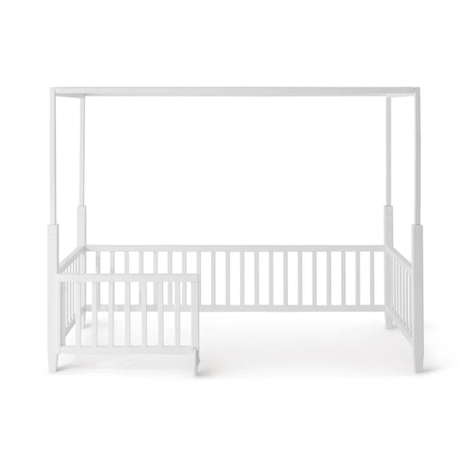 Isle of Dogs Design legehus i træ til børn – hvid