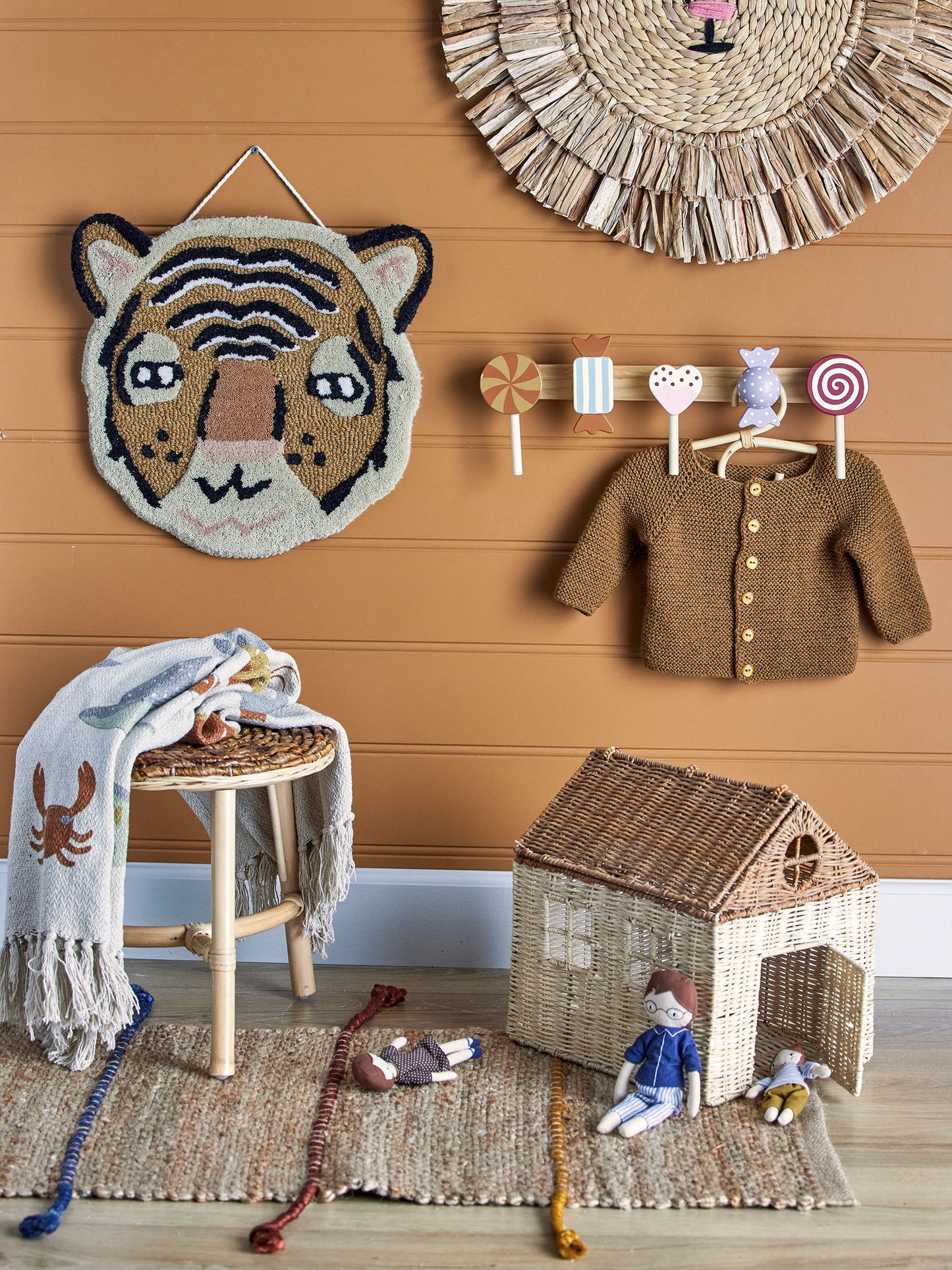 Bloomingville MINI Rudy Knagerække – Brun – MDF