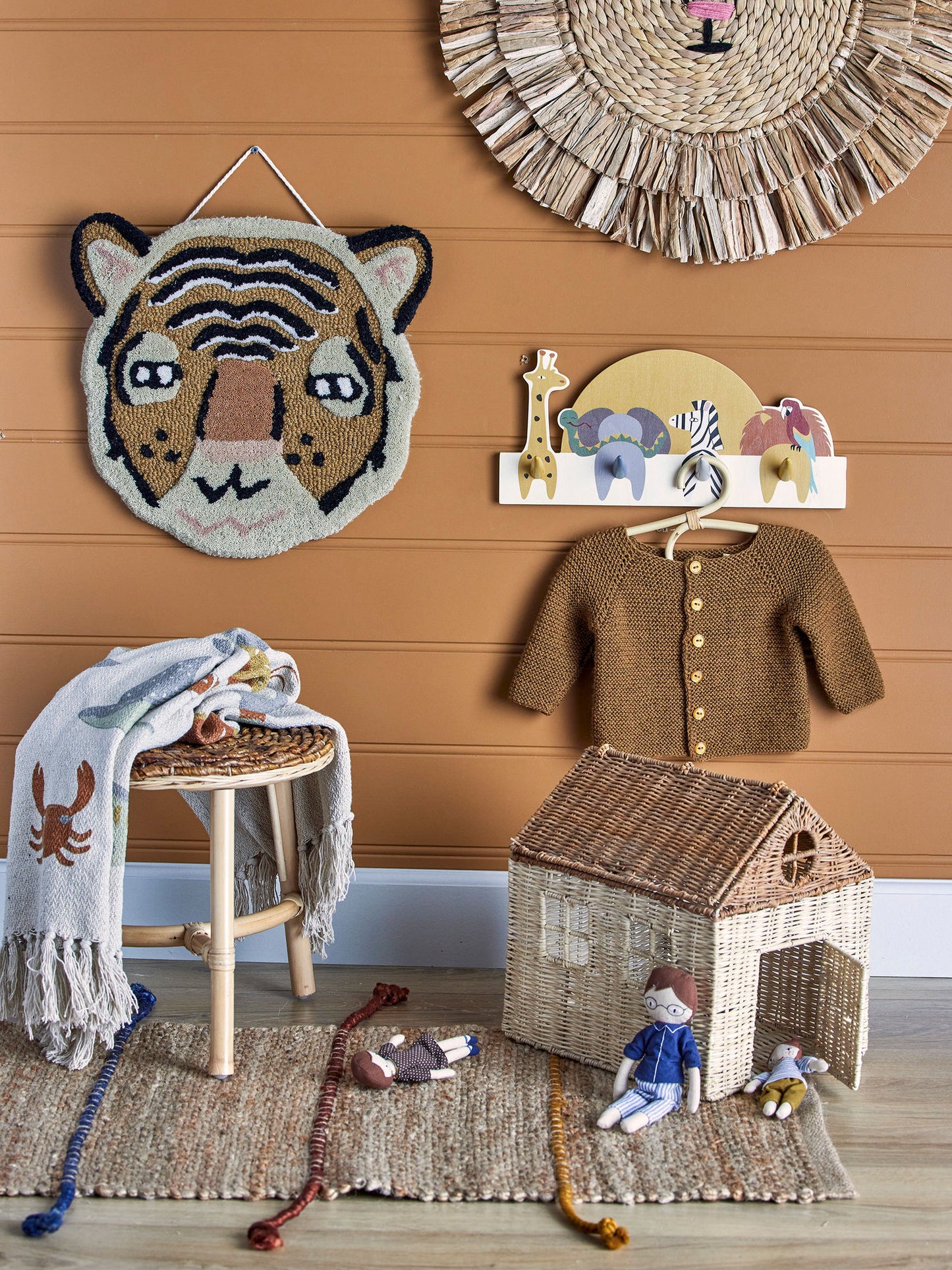 Bloomingville MINI Mallen Knagerække – Brun – FSC®100% Krydsfiner