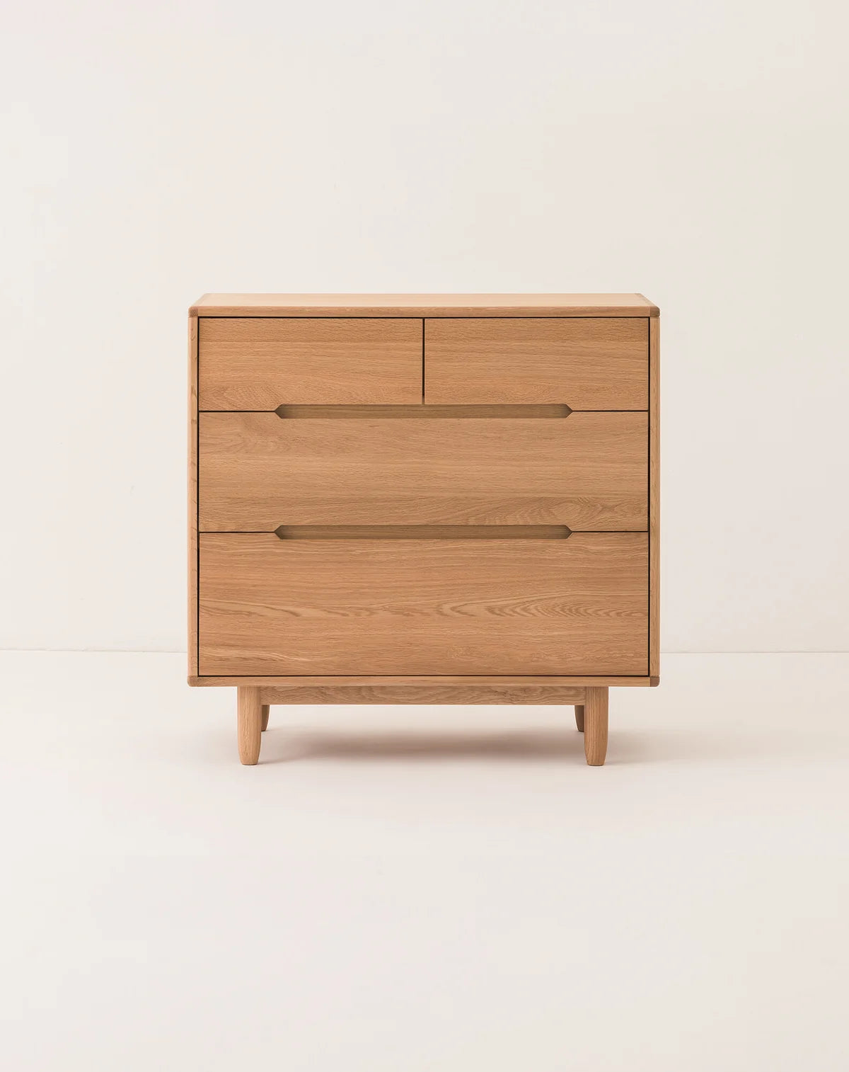 Nobodinoz Pure kommode i massiv eg