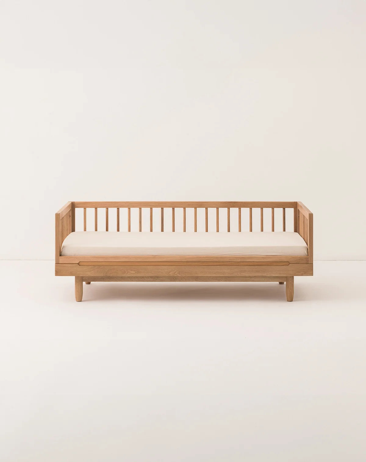 Nobodinoz Pure tremmeseng inkl. ombygningssæt til juniorseng – 70 x 140 cm