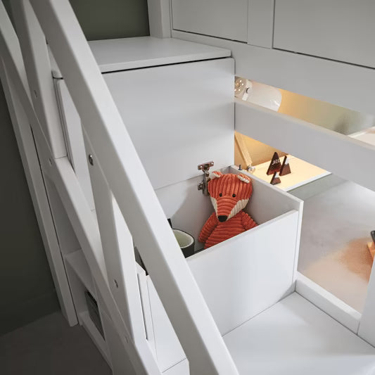 LIFETIME Kidsrooms højseng med trappe 152 cm – Breeze – 90x200 cm – hvid