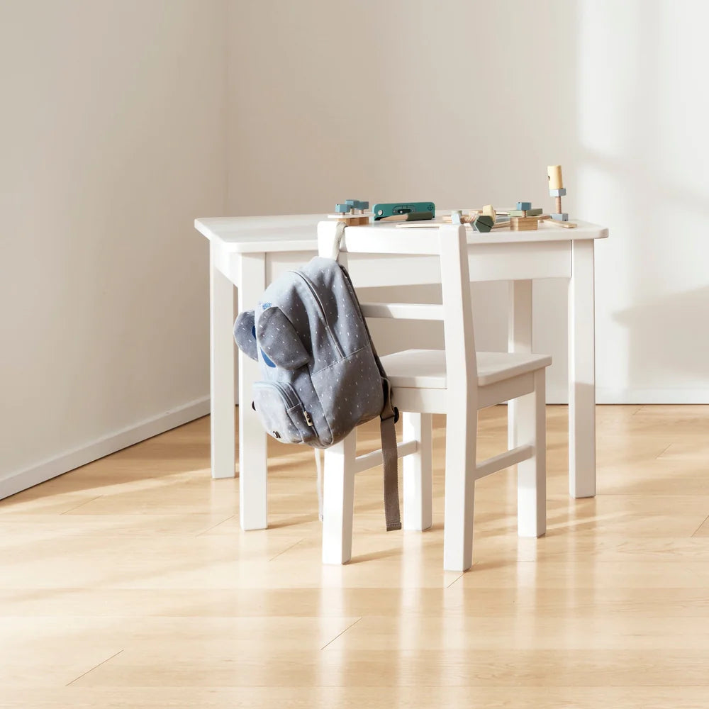 Isle of Dogs Design børnestol i træ – hvid