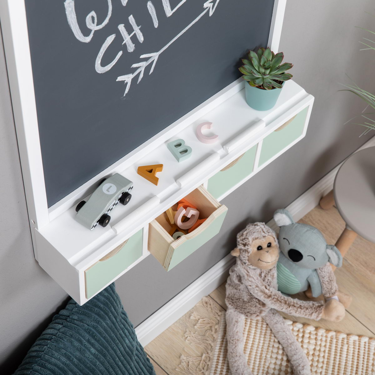 MUSTERKIND kridttavle Juncus – hvid/mint