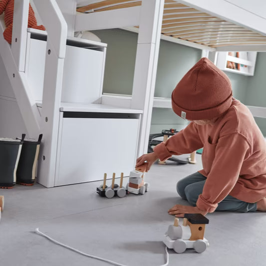 LIFETIME Kidsrooms halvhøj seng med trappe 128 cm 120x200 – hvid