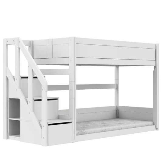 LIFETIME Kidsrooms lav køjeseng med trappe 90x200 cm – hvid
