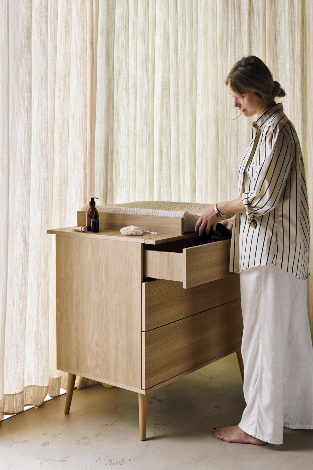 Quax Flow pusleforlængelse til kommode – Honey Ash