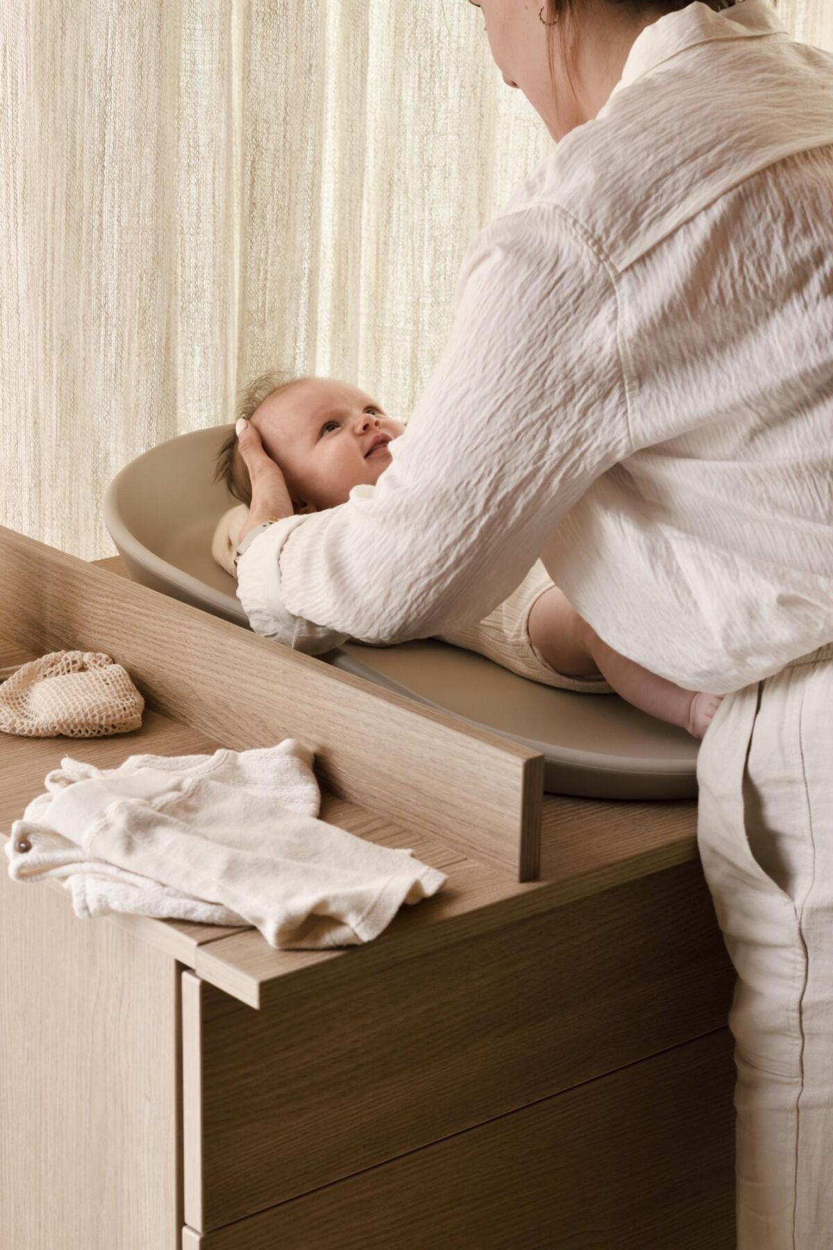 Quax Flow pusleforlængelse til kommode – Honey Ash