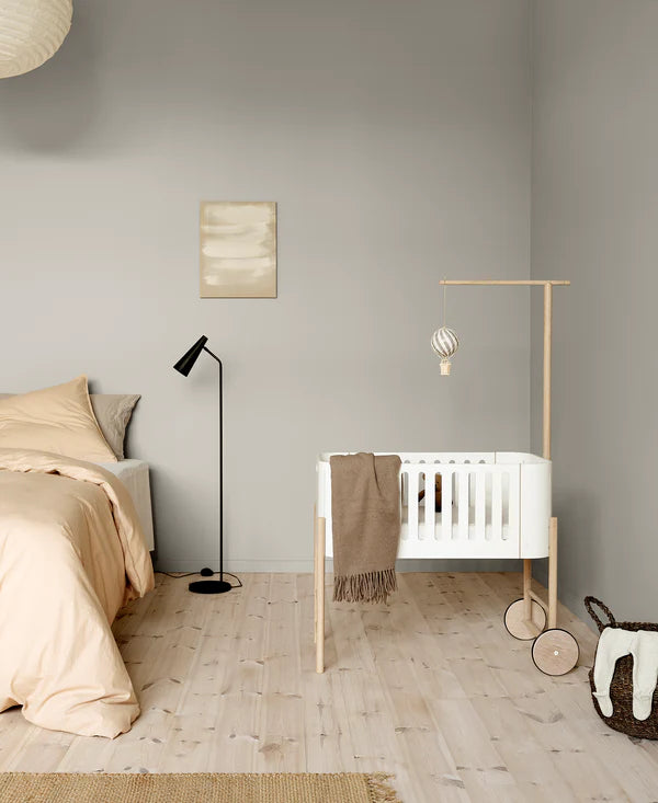 Oliver Furniture Wood co-sleeper inkl. ombygning til bænk 42×82 cm – hvid/eg