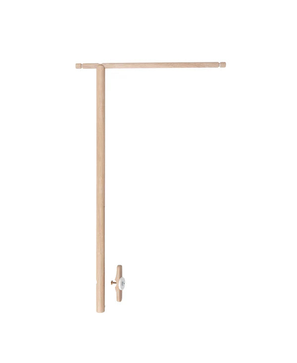 Oliver Furniture holder til Wood co-sleeper sengehimmel og uro – eg